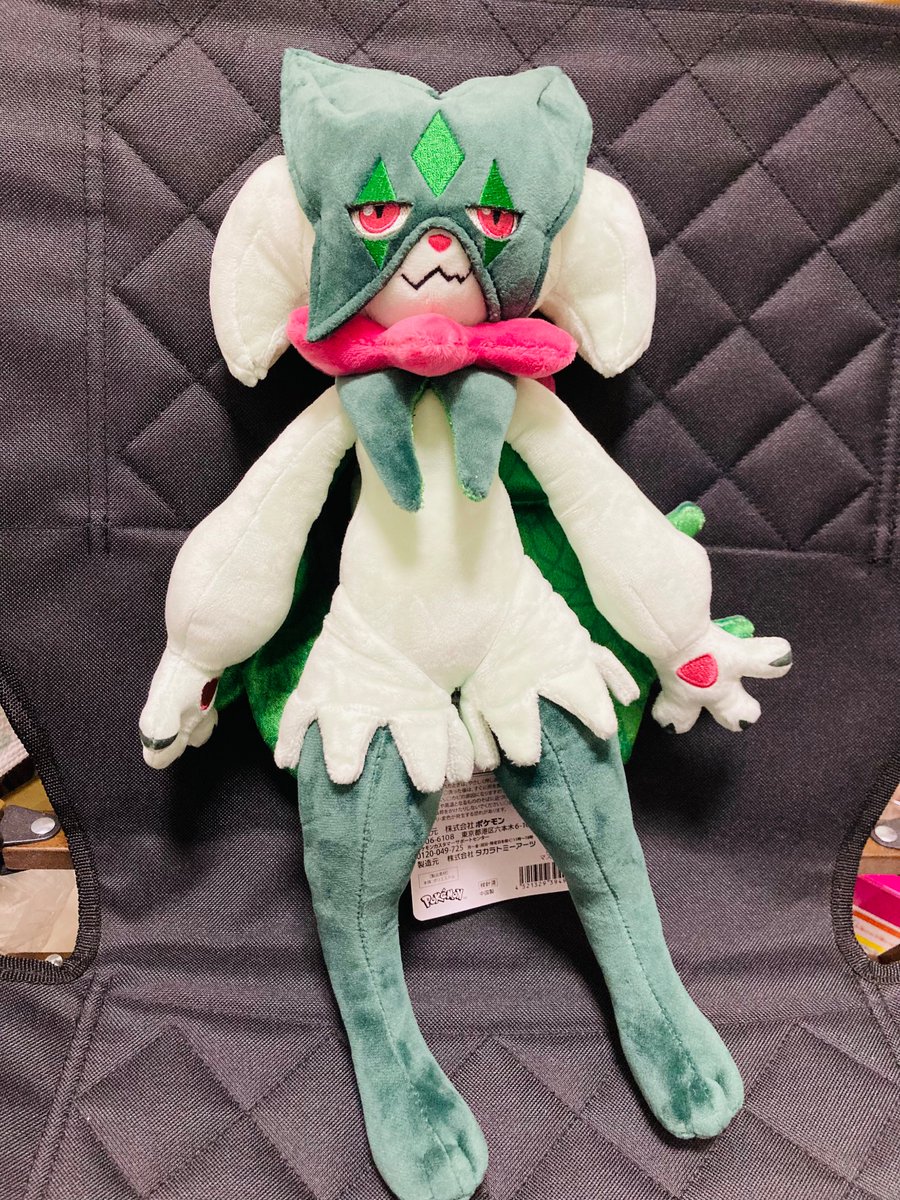 netanaiyo's tweet photo. 【交換】ピカピカボックス クッション ふわふわフェイスクッション　ぬいぐるみ

譲｝ニャオハ、マスカーニャ

求｝ホゲータ、アチゲータ

それぞれ同種を大阪梅田手渡しにて交換くださる方を探しています。
よろしくお願いいたします。 https://t.co/7E3vwpjYX1