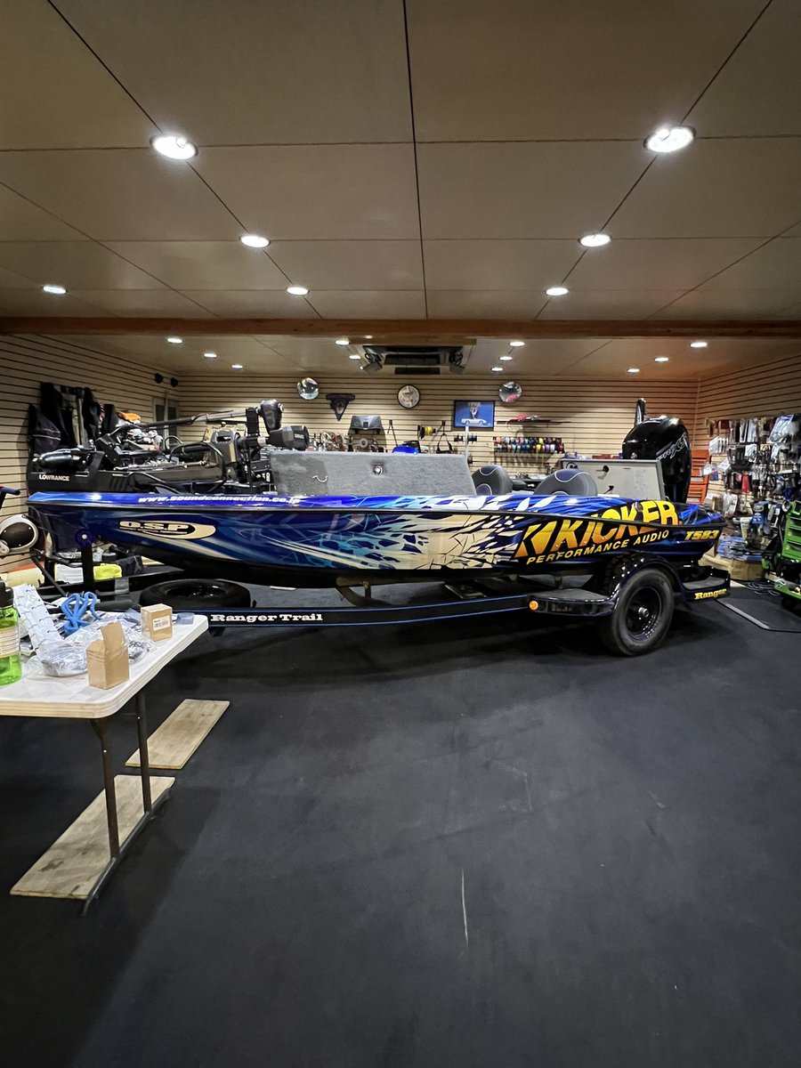 さて。
元旦からやりますか🤗
#rangerboats
#バスボート
#バス釣り