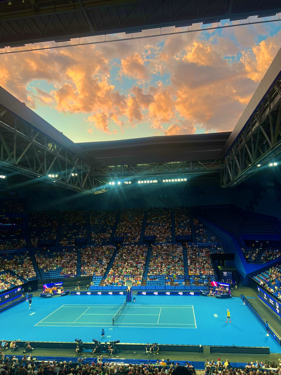 carolinelobrien's tweet photo. The Summer of Tennis begins 🎾 #unitedcup 🇦🇺vs🇬🇧 https://t.co/cFD6qBt7l5