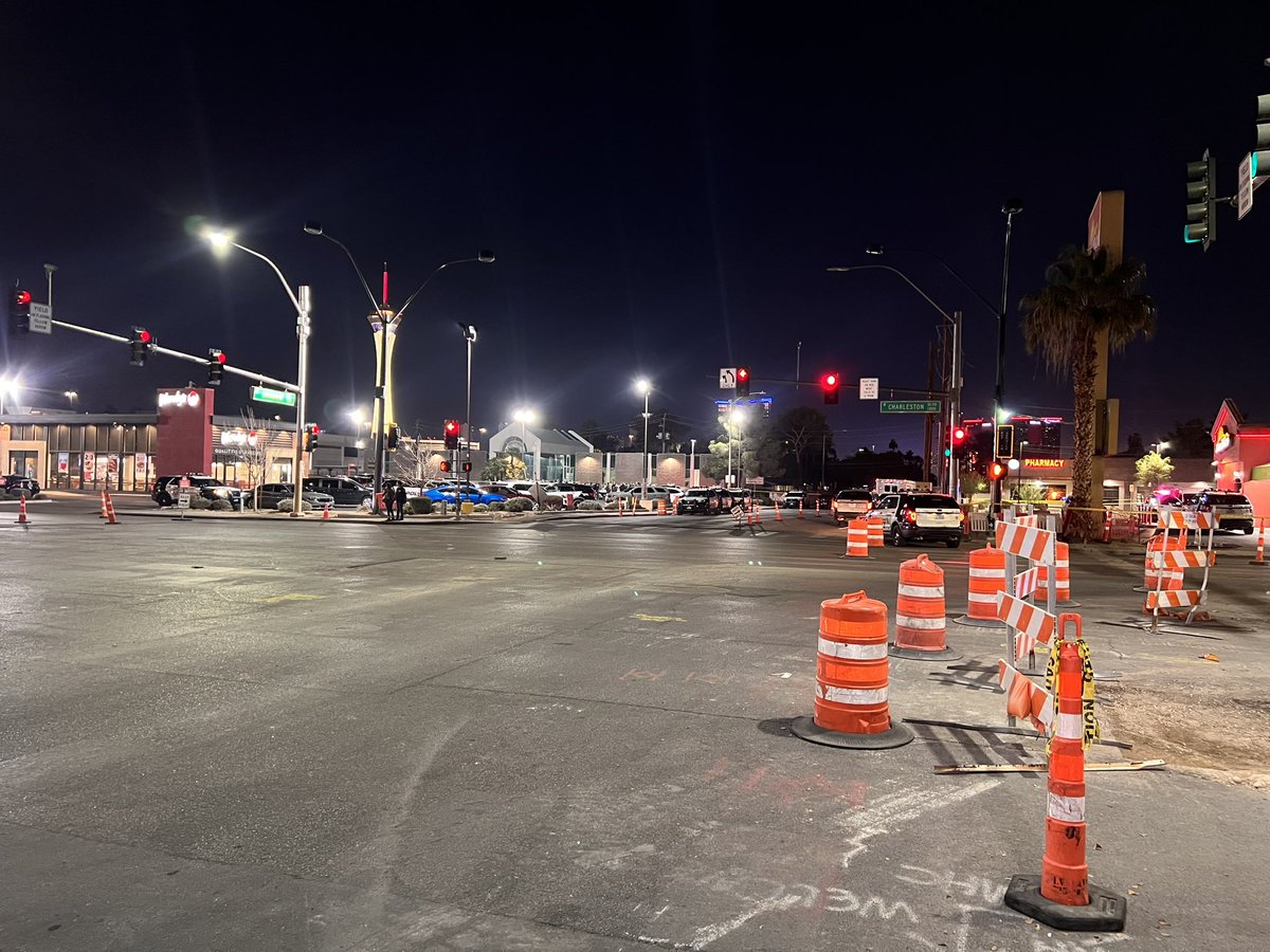 KhaliaPatterson's tweet photo. @LVMPD confirmed an officer involved-shooting on W Charleston Blvd. There is an active scene off of Shadow Ln at the Del Taco parking lot. Police haven’t had a media briefing yet. Tune in to @News3LV at 4 AM and online for more. https://t.co/rZfcrtHyxQ