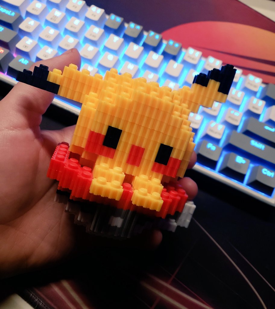 89_laxx's tweet photo. Esta madre se mira bonito y esta barato para el set-up. Recomendado 👌 https://t.co/p5sFrU5bix
