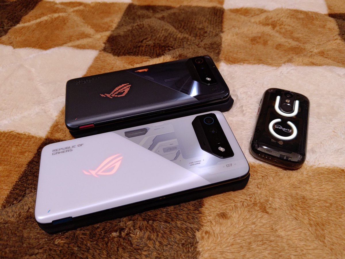 My New Gear

#ROGPhone7 
#ASUS
#JellyStar 
#Unihertz