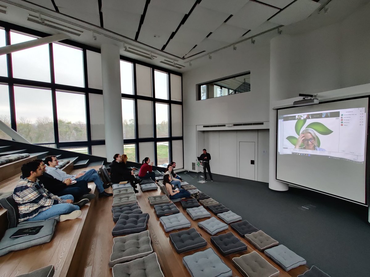 NANOFACTS tweet media