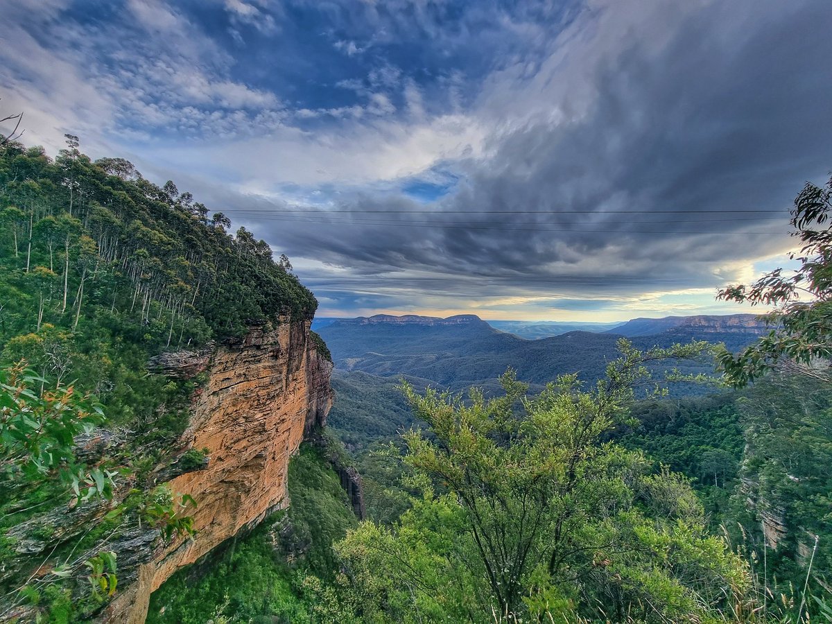 Сейчас... мой красотомер зашкаливает...