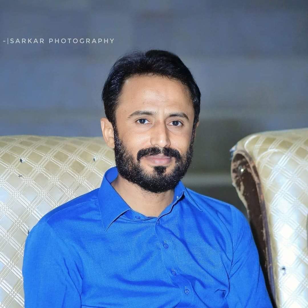 ZohaibAhmedMah2's tweet photo. اسلام ڪوٽ : وريام لنجو  صلحاڻي سلام پيش ڪيون ٿا جن شاگردن جي ڪيس وڙھن لاء 50000 فنڊ موڪليو ـ  ادا وريام چوي پيو اسان جو فرض آھي غريب شاگردن جي مڪمل سپورٽ ڪيون ـ  اوھان جھيڙا نوجوان دوست گڏ ھوندا مافيا کي شڪست ملندي
Shoukat Ali Zardari 
#Sindh #MDCATLE
#WeRejectHighCourtDecision https://t.co/bZ7axrzGEw
