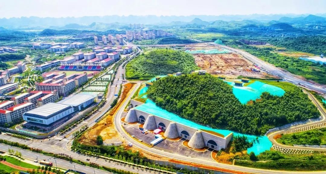 🏅The Tencent Qixing Cave-depot Data Center in #Guizhou's Guian New Area was recently honored with the prestigious National Quality Engineering Award. This recognition is well-deserved! #DigitalGuizhou