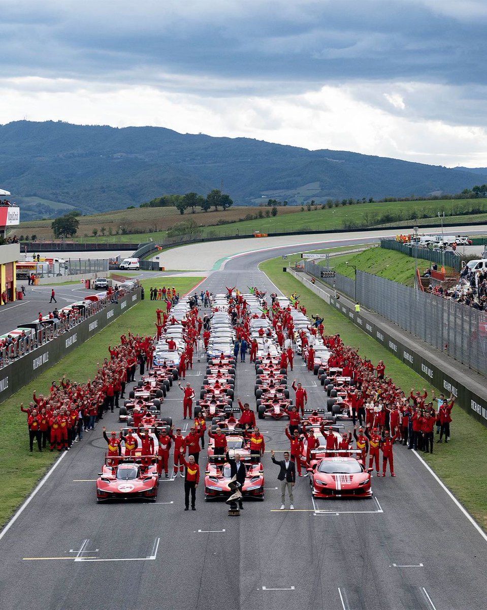 Grazie mille 2023​

​世界中のフェラーリ・ファミリーへ感謝を込めて。2024年もフェラーリと共に。#Ferrari296Challenge #Ferrari499PModificata