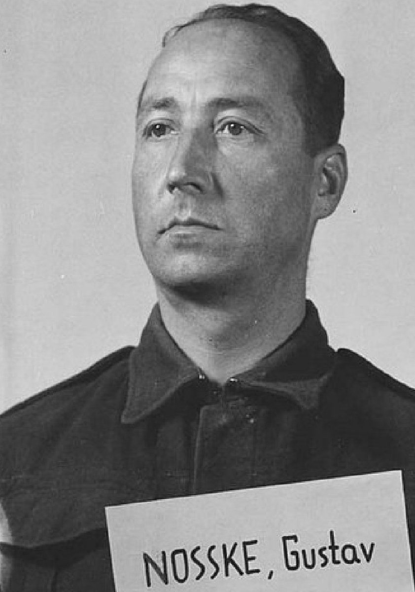 Letnapark's tweet photo. #Entnazifizierung in D
Gustav #Nosske *29.12.1902 Halle – 9.8.1986 D'dorf; Jurist, Syndikus.
#EinsatzgruppenProzess 1948: Kriegsverbrecher, „lebenslänglich", 1941/42 als Obersturmbannführer befiehlt er zw. #Donesk & Yampil den Massenmord an Juden, Kommunisten, Partisanen, Roma. https://t.co/qHlL4R6tov