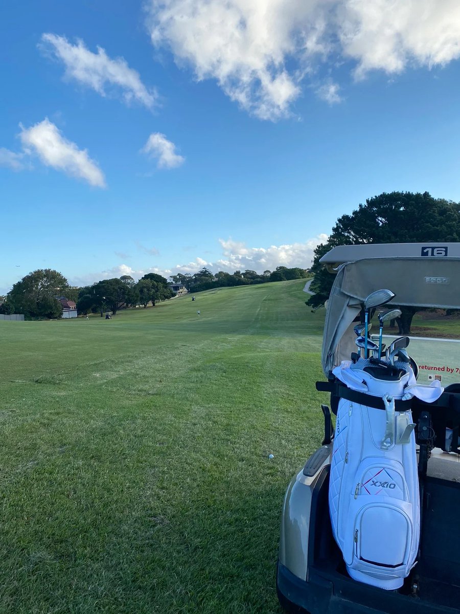 flkelleher's tweet photo. Sunny skies, perfect for golfing! ⛳️☀️ https://t.co/BYopUEBj19