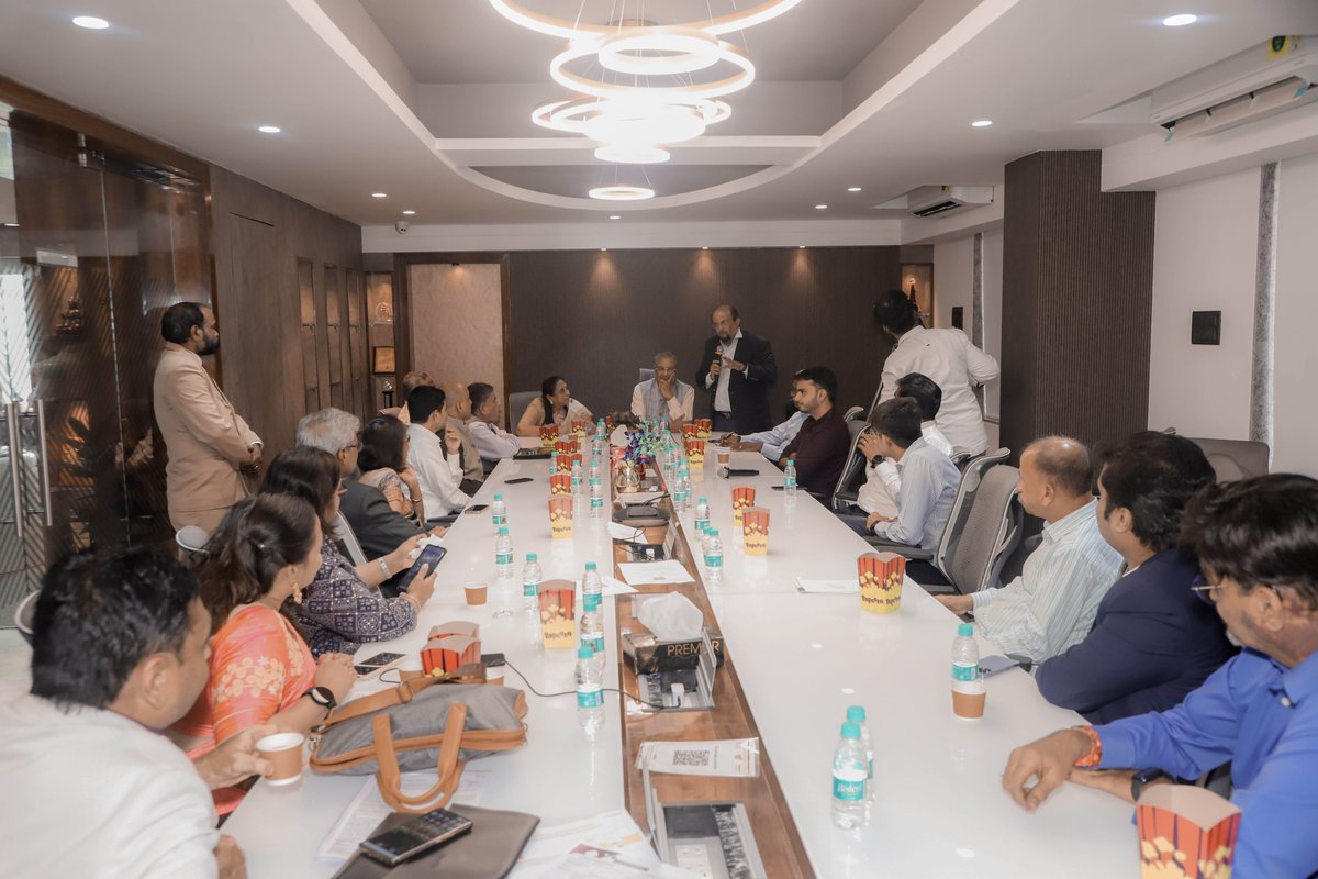 pantomath_group's tweet image. Sharad Saraf, Owner of Technocraft Industries India Ltd., empowered our Boardroom Think Tank with insights on “Navigating Entreprenuership.” His expertise has helped thousands in their entrepreneurial journey.  

#Pantomath #merahumsafar #SharadSaraf #Progresswithvalues