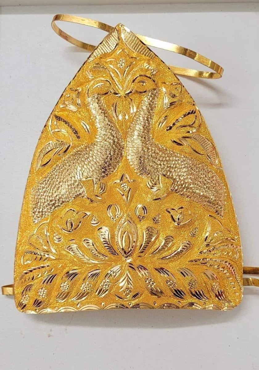 indrasena9966's tweet image. శబరిమల అయ్యప్ప స్వామి వారికి ఒక భక్తుడు సమర్పించిన బంగారు కిరీటం.

ఓం శ్రీ స్వామియే శరణం అయ్యప్ప

🙏🙏🙏

#IndraSenaReddy #ayyappaswamy