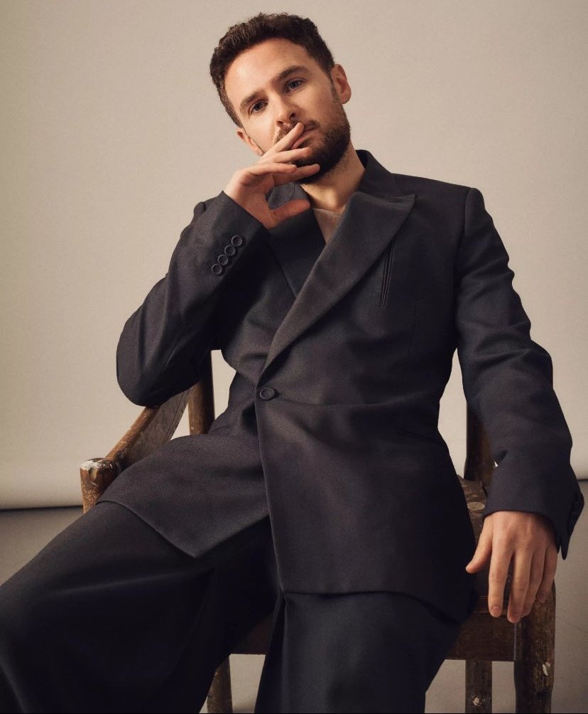 iaindcnews's tweet image. Happy 36th Birthday to Iain De Caestecker! Wishing him the best day &amp;amp; another amazing year ahead ✨️🎂❤️