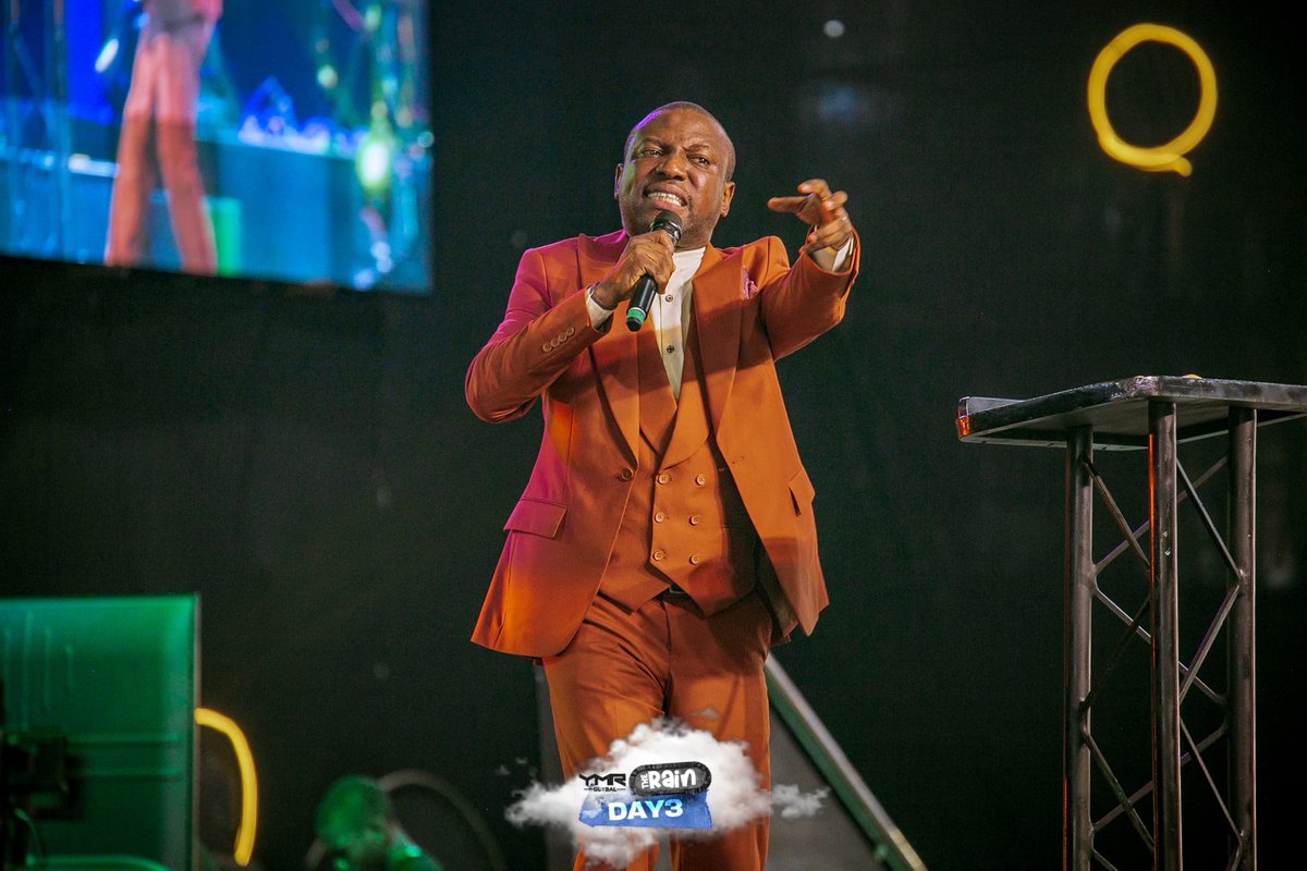 ymrglobal's tweet photo. • What qualifies you as a man in this Kingdom is the ability to till the ground.

• God is looking for men that can till the ground &amp; not men with titles.

- Pastor Bayo Akinduyite 

Morning Session 
Day 3 
#YMR2023
#TheRain https://t.co/DSDFTlPl7Q