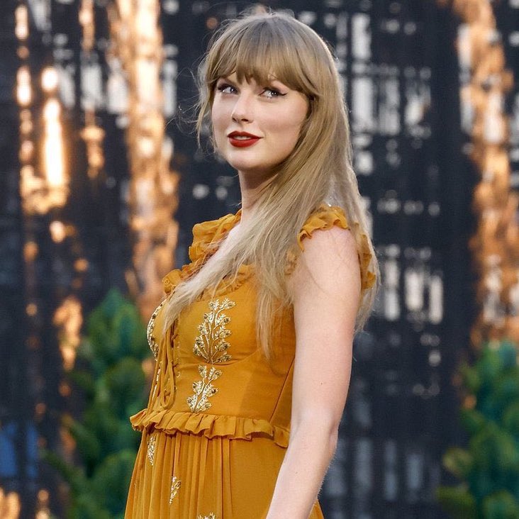 Gypsy Rose Blanchard reveals to TMZ that she would use the money her father sent her in prison to buy Taylor Swift’s albums, including her re-releases.
