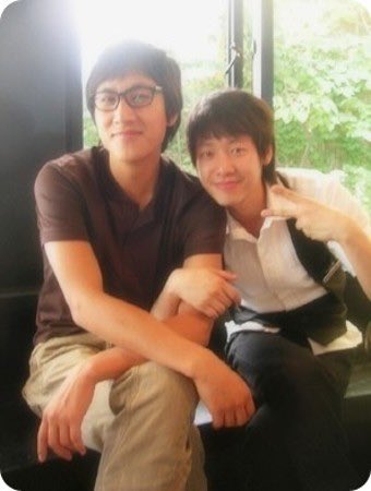DayTurnsToNight's tweet photo. ไม่ต้องรู้สึกเจ็บปวดอีกต่อไปแล้วนะคะ...
ขอให้การเดินทางครั้งสุดท้ายราบรื่นค่ะอีซอนคยุนชิ
“At a seashore far away somewhere at the end of the sky...
Keep the precious memories between you and me” https://t.co/gedfP2rf1n