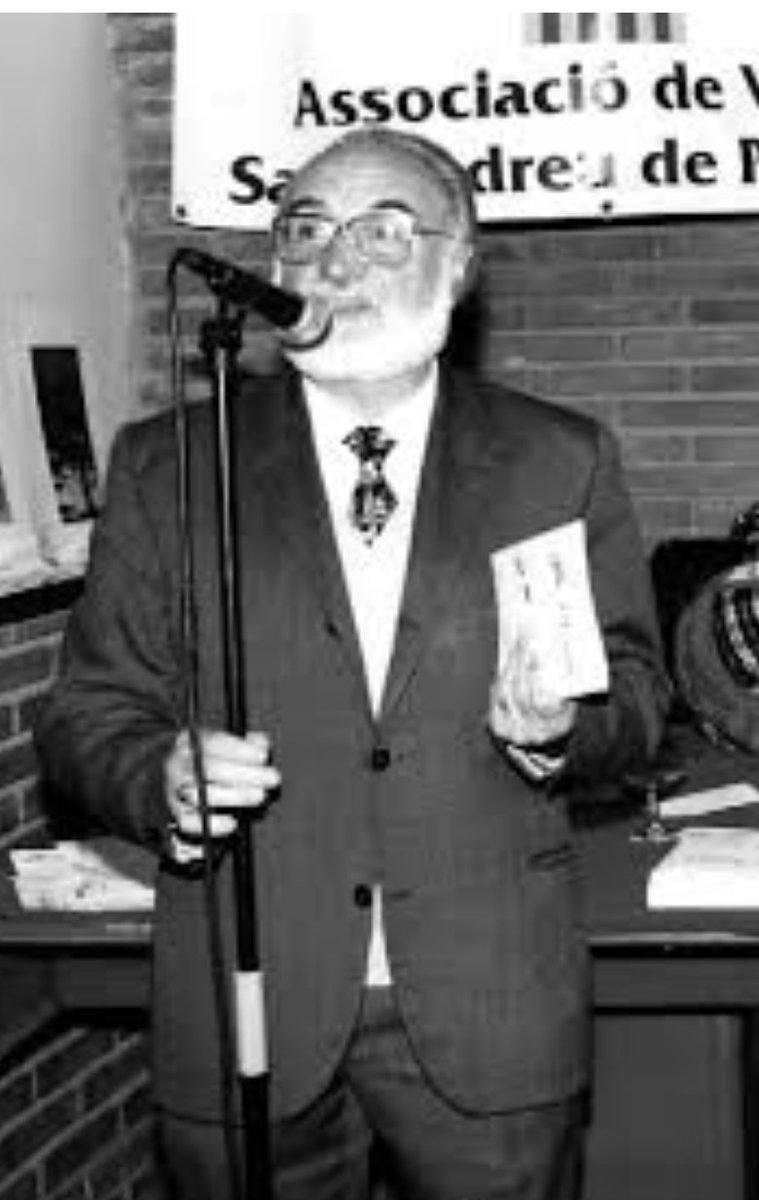 Aquesta matinada ha mort Francesc Porret, primer president de l'AVV, a l'edat de 94 anys.

#SantAndreu de Palomar perd un home bo, exemple de compromís, lluita i creador de comunitat.

El nostre condol per la Pepa, la seva companya de vida, família i amics.