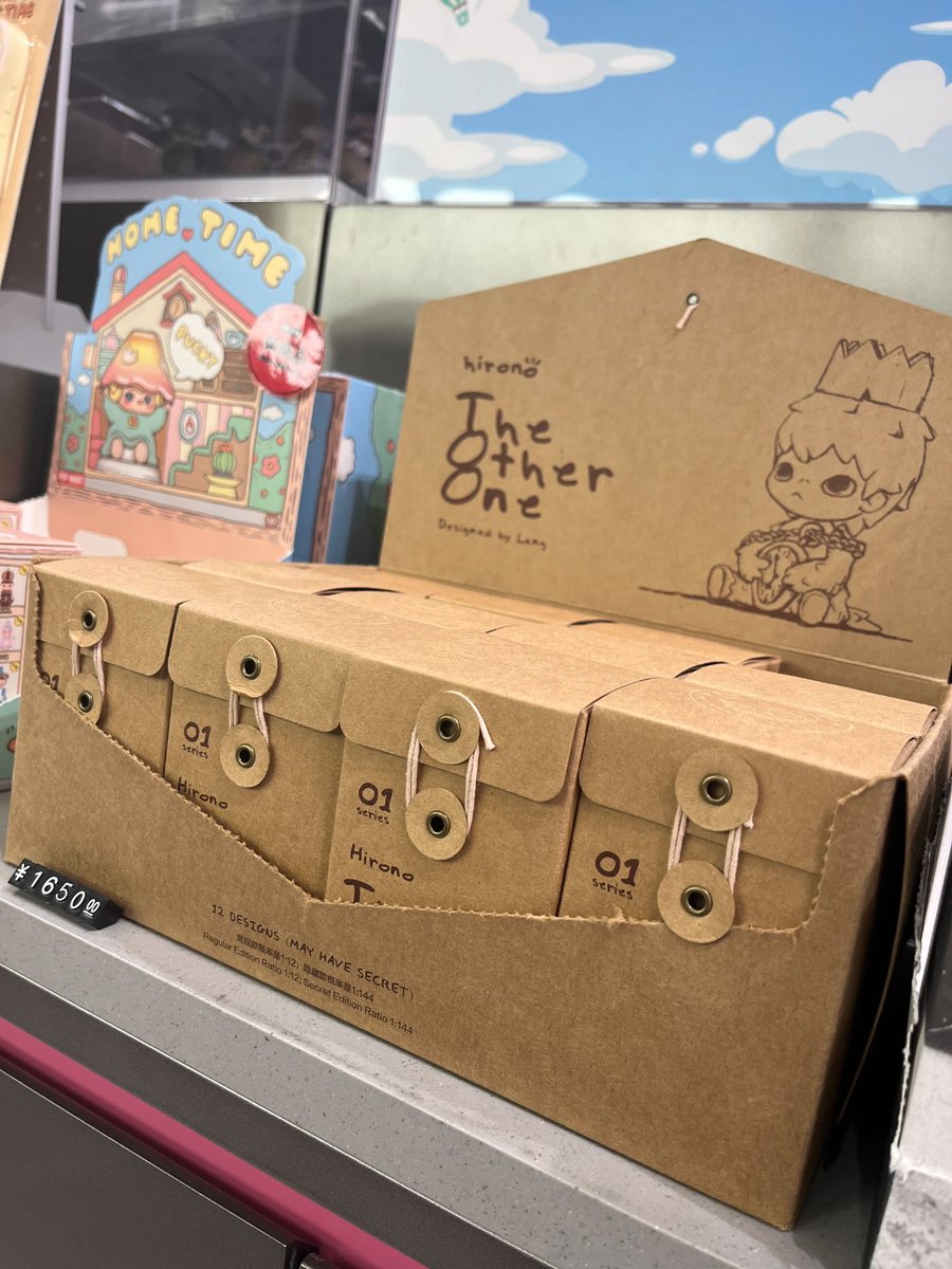 popmart MOLLY 周年彫刻レトロシリーズ ルミナスディスプレイコンテナ popmart MOLLY 周年彫刻レトロシリーズ ルミナスディスプレイコンテナ