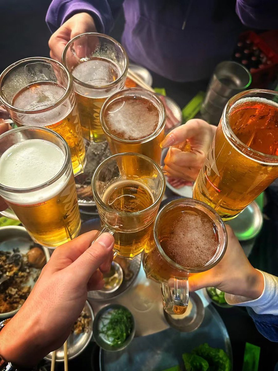 Happy New Year’s Eve With The Beautiful Lady!

#instagood #photooftheday #fashion #beautifu #happy #cute #like4like #tbt #followme #picoftheday #art #selfie #summer #instadaily #repost #friends #nature  #petwholesale #petearcleaner #Deodorizingspray #householddisinfectant #love