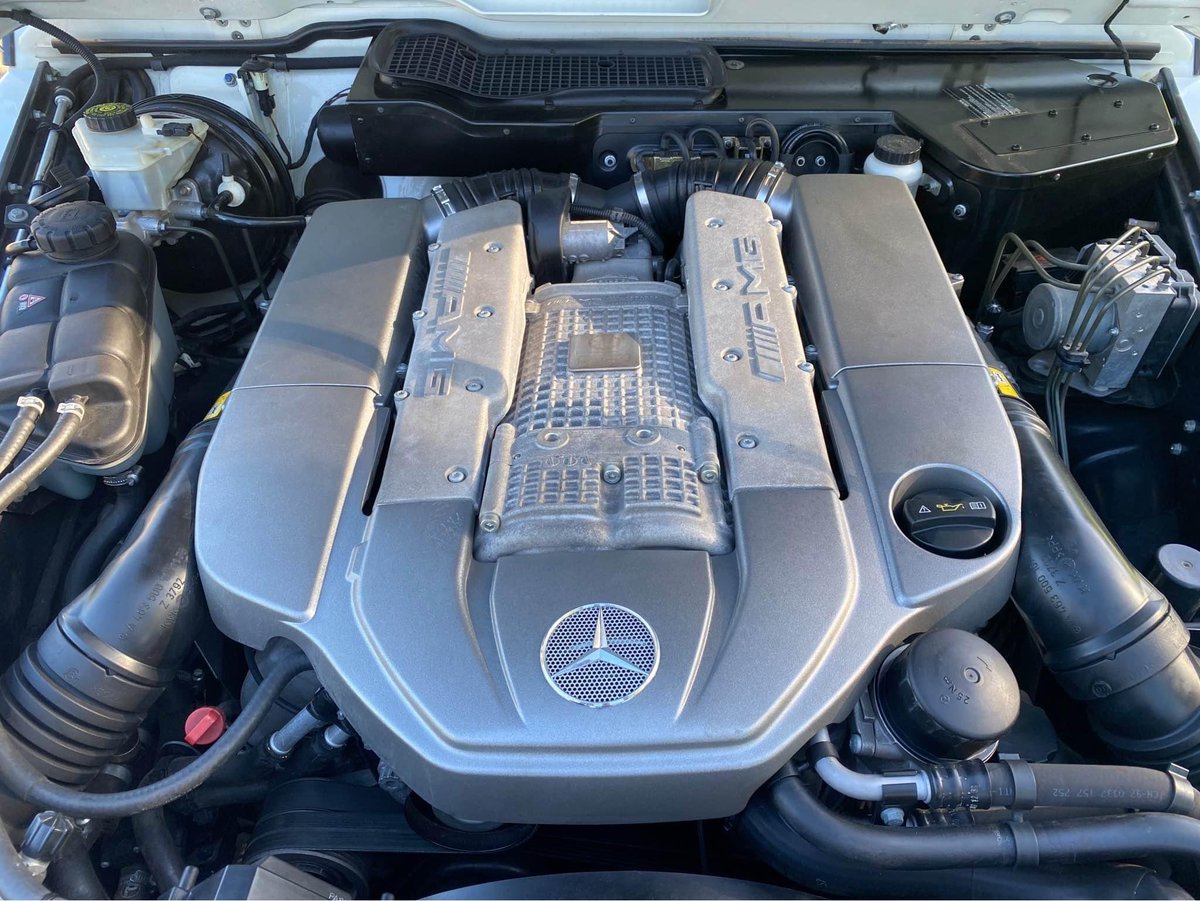_theGodfather7's tweet photo. Papa G

5.4L V8 Kompressor 
373KW 700NM
Only 58,000km on the clock very clean 🤌🏾🤌🏾 https://t.co/zbpPoq41ck