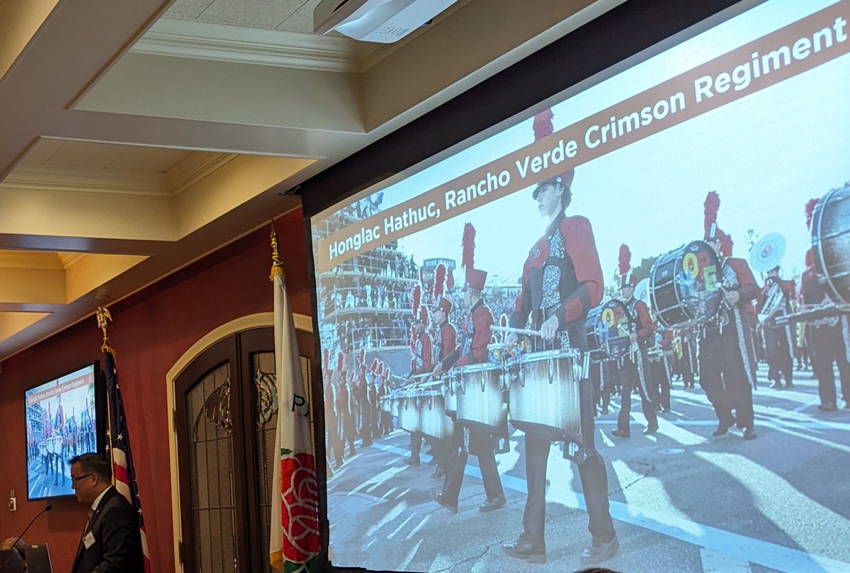 Just a fantastic evening spent @WrigleyMansion with @ValVerdeSupt @dhenderson_sci and the star of the show @RVHS_Mustangs Band Director Mr. Hathuc! For the 2025 @RoseParade Band Directors dinner!