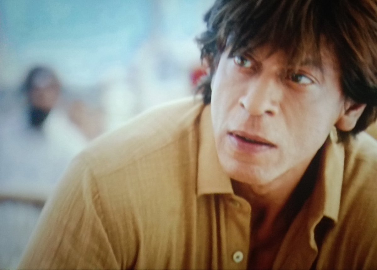 SandipB28369874's tweet photo. Interval Time ..
#Dunki Day 9
4th Round with My Family..
DUNKI THIS WEEKEND
My son is in Love only @iamsrk movie  ..
King of Acting https://t.co/HqBvLxcwfj