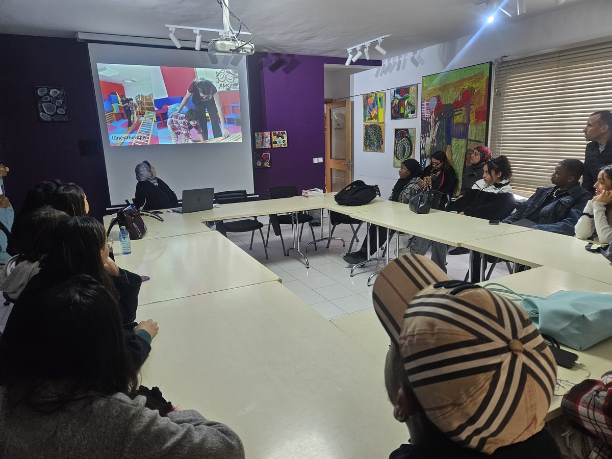 AmsatInfo's tweet photo. Le jeudi 28 décembre, l'AMSAT a eu le plaisir d'accueillir les responsables de l'École Supérieure Privée du Paramédical et de la Rééducation Edumed Rabat, avec les étudiants des filières en orthophonie, kinésithérapie et psychomotricité. https://t.co/Mw2kQFeavx