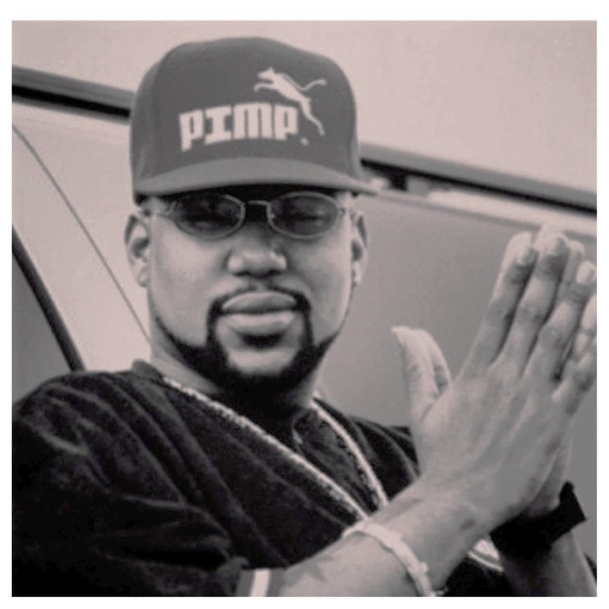 DaMayor76107's tweet image. 50 years ago a legend was born! He shared his gift of music to da masses! One half of one of da greatest duos of all time UGK! Pimp you are severely missed! Continue to Rest In Paradise! #RIPPimpC #SmokeSomethin💨💨💨💨