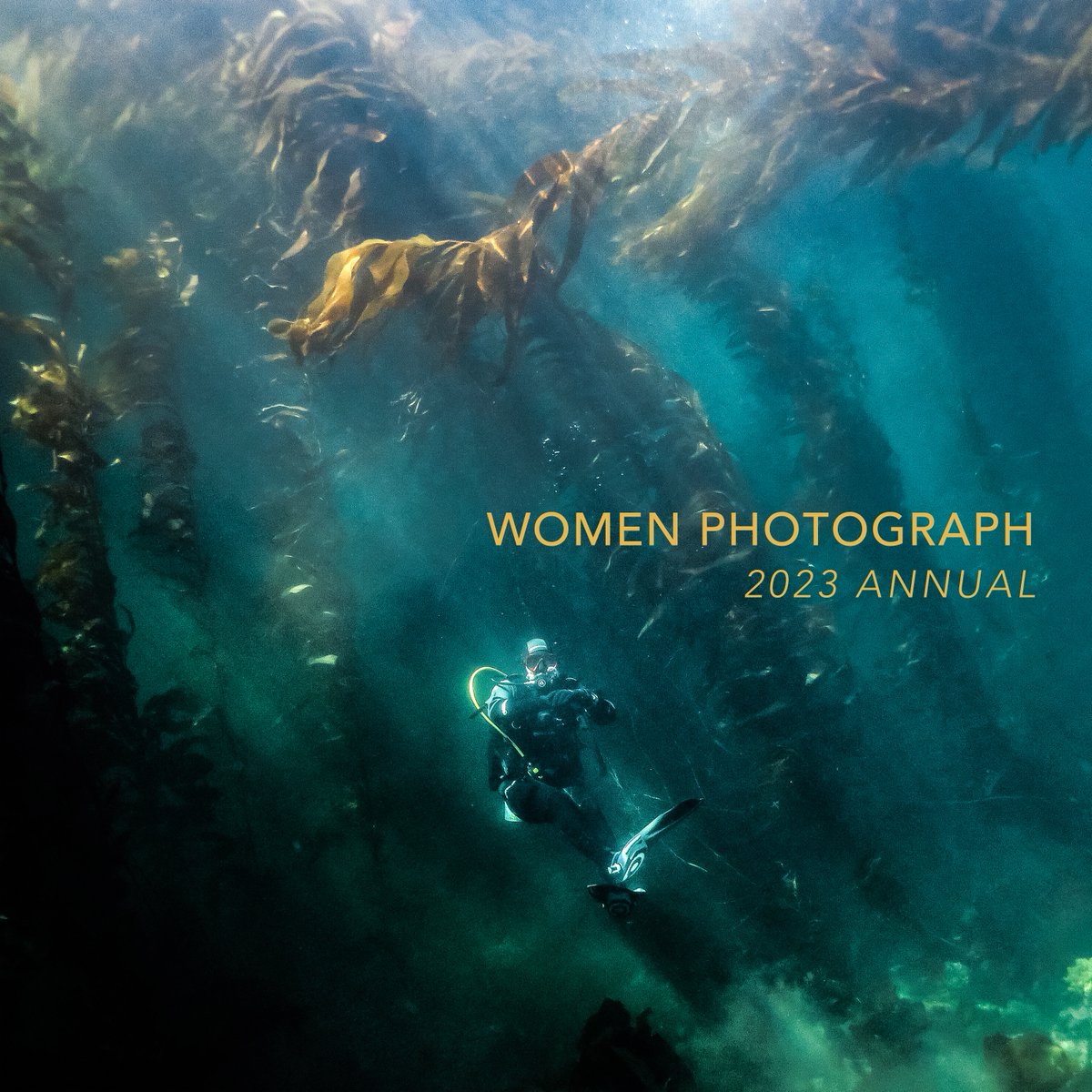 ONE WEEK LEFT to pre-order the sixth Women Photograph Annual, a limited edition softcover booklet featuring the work of 100 photographers featured in our 2023 Year in Pictures. Get yours here: womenphotograph.com/store/women-ph…