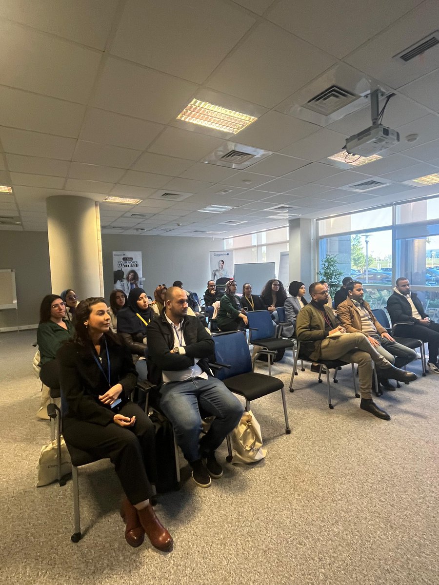Capgemini_Maroc's tweet photo. Découvrez les moments forts de la visite de l'école ARK X Talent Factory dans nos locaux à Rabat. En partenariat avec Jobintech et le Maroc Numeric Cluster, ARK X s'investit pleinement dans la formation et l'insertion professionnelle des jeunes talents marocains en IT. #CAPGEMINI https://t.co/1GNwIxDhoM
