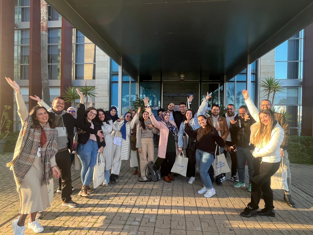 Capgemini_Maroc's tweet photo. Découvrez les moments forts de la visite de l'école ARK X Talent Factory dans nos locaux à Rabat. En partenariat avec Jobintech et le Maroc Numeric Cluster, ARK X s'investit pleinement dans la formation et l'insertion professionnelle des jeunes talents marocains en IT. #CAPGEMINI https://t.co/1GNwIxDhoM