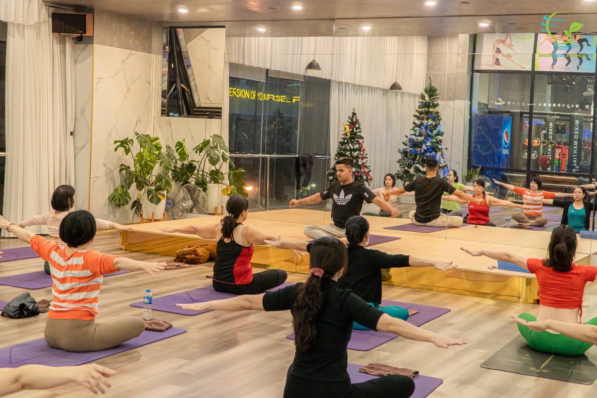GPF102023's tweet photo. Feeling exhausted after the weekend? Why not try practicing #Yoga with #GreenPoolFitness? https://t.co/L2R9xHFMzX