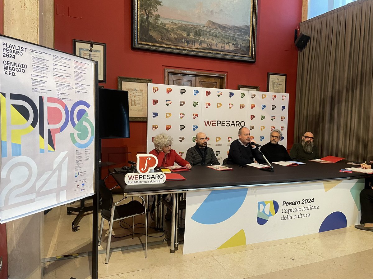 teatridipesaro's tweet photo. #PlaylistPesaro
Presentata la rassegna che torna a Pesaro per la decima edizione da gennaio a maggio 2024 al Teatro Rossini, allo Sperimentale e alla Chiesa dell’Annunziata. Una vera festa della musica! 
info e programma —> https://t.co/gkaU77QrlO
@plateaviva @comunepesaro https://t.co/wuMeKOhtF5