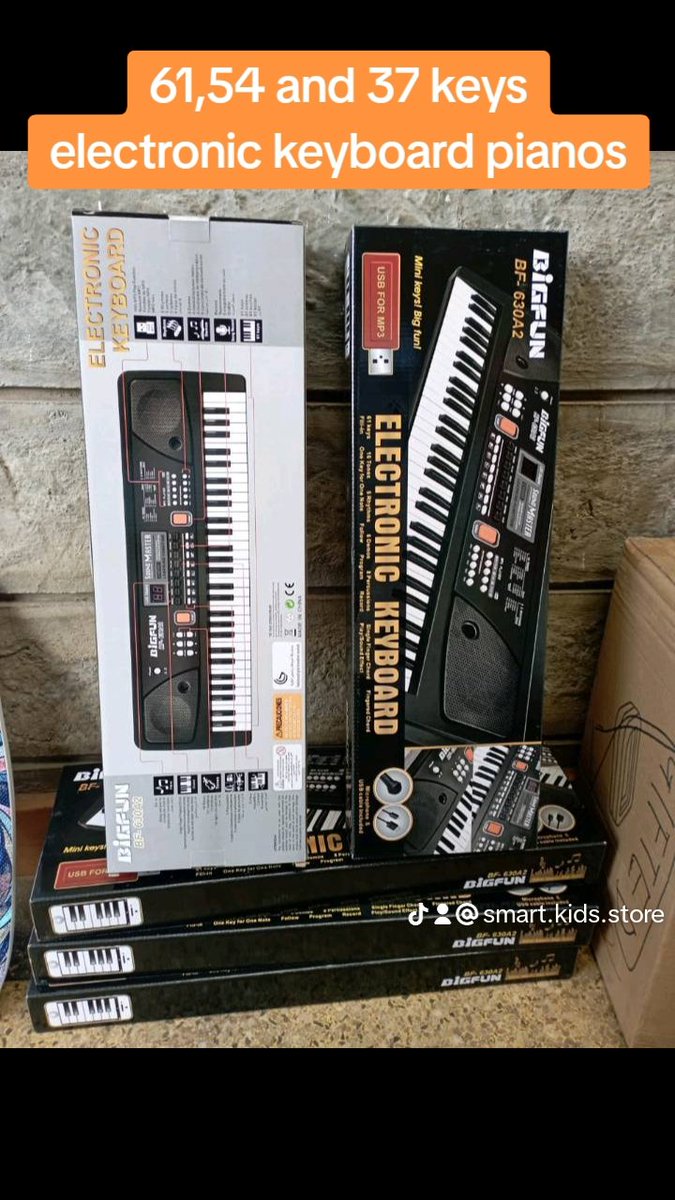 KidstoreSmart's tweet photo. Description
37,54 abd 61-key electronic keyboard pianos 
with Mic / Audio Cable / USB Cable for Kshs 2,000,3300 and 3600 respectively. 

Dm/WhatsApp/call 0710132320 to place your order
#music
#musicinstrument 
#pianomusic 
#kidsbestgift
#musicians 
#musictalent https://t.co/CbpWHIVt3d
