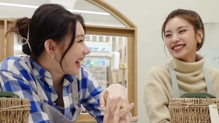 lilacstreet_'s tweet photo. “fated to hate you”

season 5

an #itzy #skz #skitzy filo au

Because of an unexpected news, certain undisclosed matters from the past will come to light. https://t.co/yZWenPS8TC