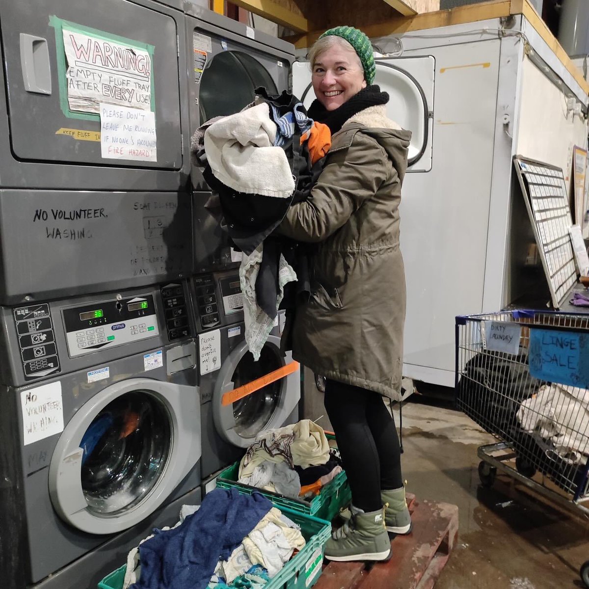 herts_refugees's tweet photo. HfR recently took two cars and a van full of wonderful volunteers down to North France!
Continuing our support with @refugeecommunitykitchen and @calais_woodyard 
@mobilerefugeesupport 
Thanks for all your support - please get in touch if you’d like to come along on future trips! https://t.co/ftA6R33Pyz