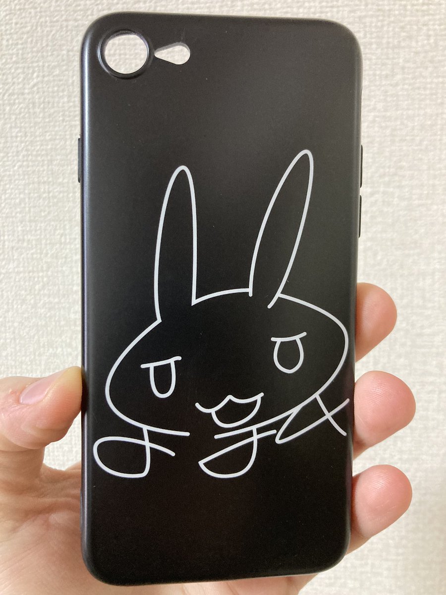 walnutjam95's tweet photo. 新しいスマホケースも買った〜
@tukushiA 

#メイドインアビス 
#ナナチ https://t.co/cdw83Ju0gJ