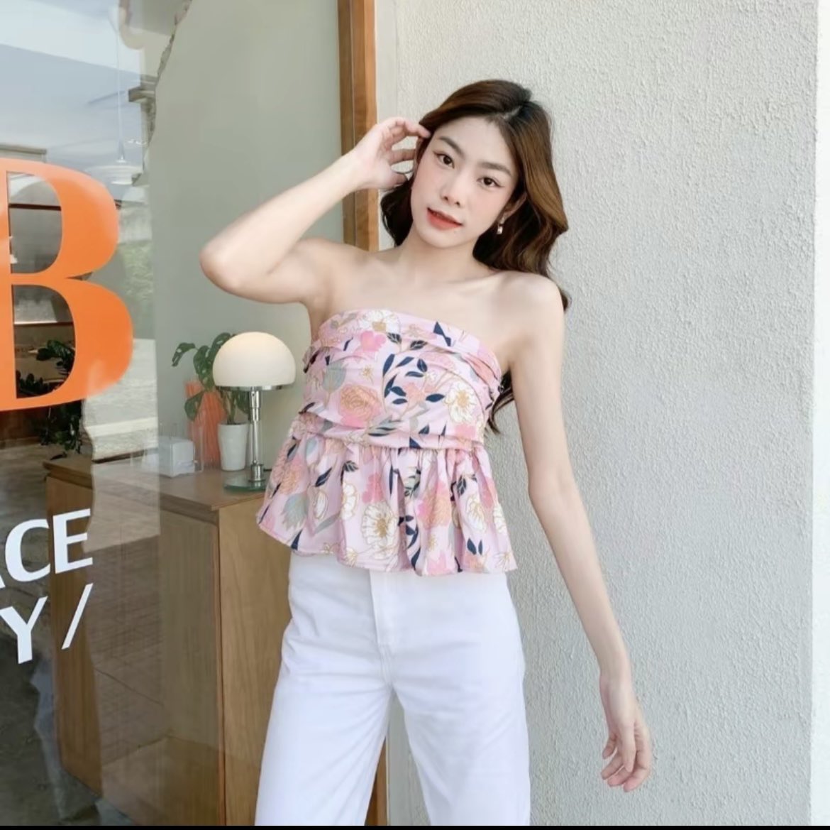 chippeuu's tweet photo. ส่งต่อเสื้อผ้ามือสอง 

เกาะอก สีชมพูลายดอก #80บาท 🌸🌷
ข้างหลังเป็นสม็อค ยืดได้

 อก 30-36 
ยาว 14

#เกาะอก #มือสอง #เส��้อผ้ามือสอง #ราคาถูก #ตัวละ100 #ถูก https://t.co/9LdfKSr75j