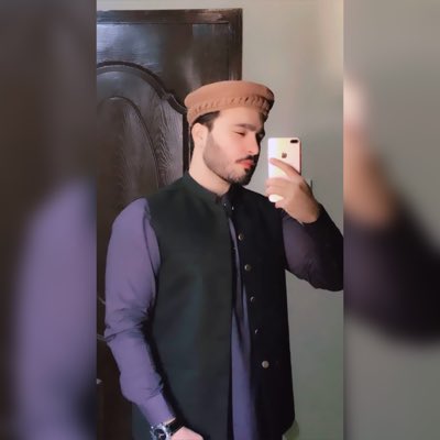 Aleekhan97's tweet photo. #NewProfilePic https://t.co/BMCxbUTB2i