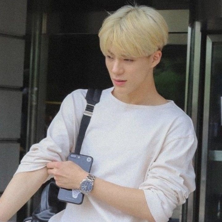 swebeyies's tweet photo. ; limerence

── jaejen short au https://t.co/vIOO2JTxGR