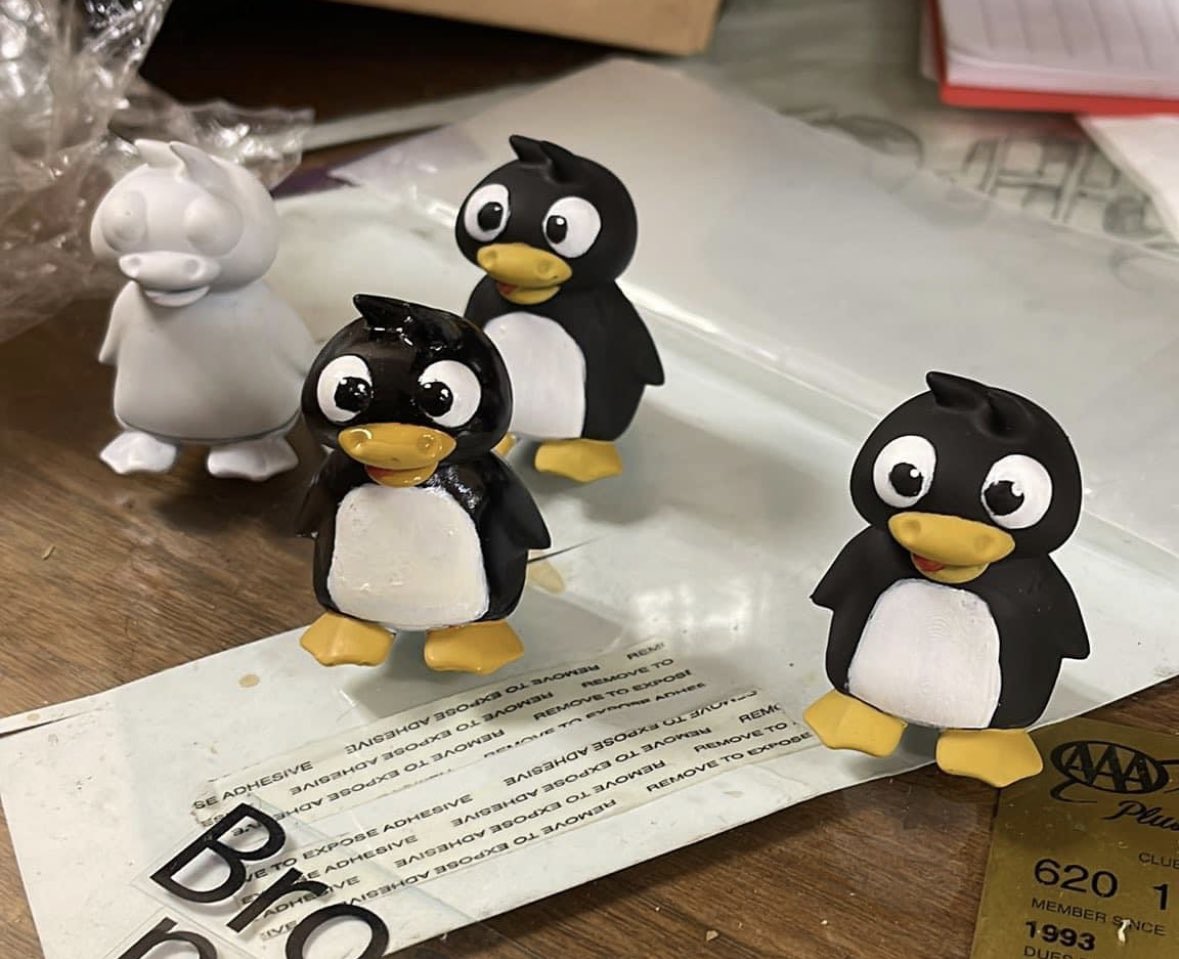 🐧Percy 2.0‼️

Every holder of a “Percy OG” or the new drop Percy 2.0 gets full rights to there IP they will receive a 3D file of Percy to do with as they choose👀 

Everything you see in the Percy drop is 3D even the items he holds &amp; wears 

It’s chilly 🥶