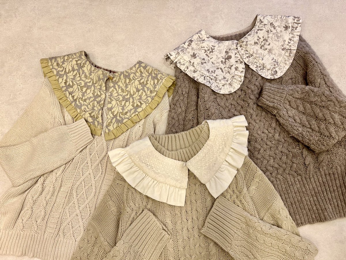 LisuLuLu's tweet photo. 1/4 初売り👼🏻 start 
⊹春レース 付け襟発売 ⊹

✼••┈┈┈┈••✼••┈┈┈┈••✼

新しい一年のはじまり🫶🏻
誰とも被らない
自分だけの特別で可愛いitemを身につけて
るん♩とご機嫌なstartとなりますように 𓂂𓏲 

新年1/4 より春をイメージした
レースや刺繍の付け襟が
たっぷり登場です𓆸܀ https://t.co/P2aca6pqsE