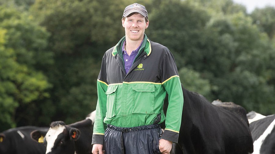 🗣️ “We are now well into breeding the autumn calvers. The autumn mob were housed fully by mid-October, some 10 days earlier than normal. Wet fresh grass was limiting dry matter intakes.”

Read more: fwi.co.uk/livestock/live…