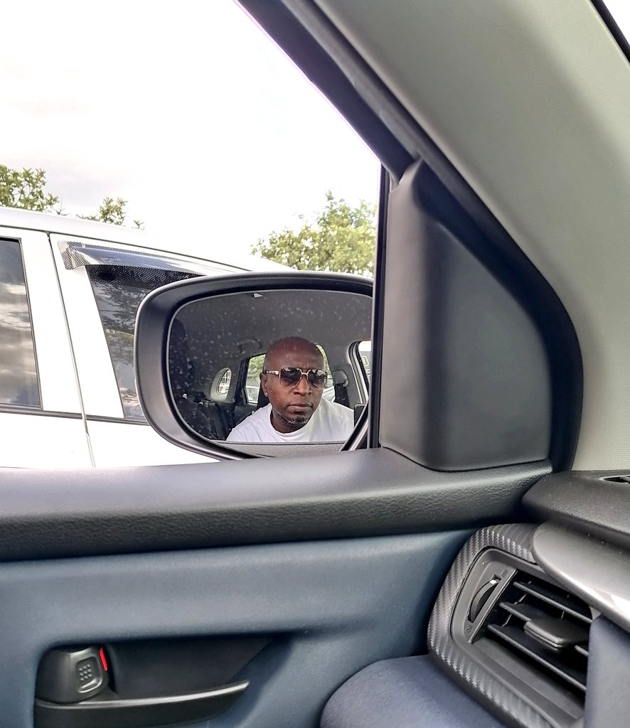 selfstyledking's tweet photo. It all starts with the man in the mirror.
#selfstyledking https://t.co/tQNn6wAkyt