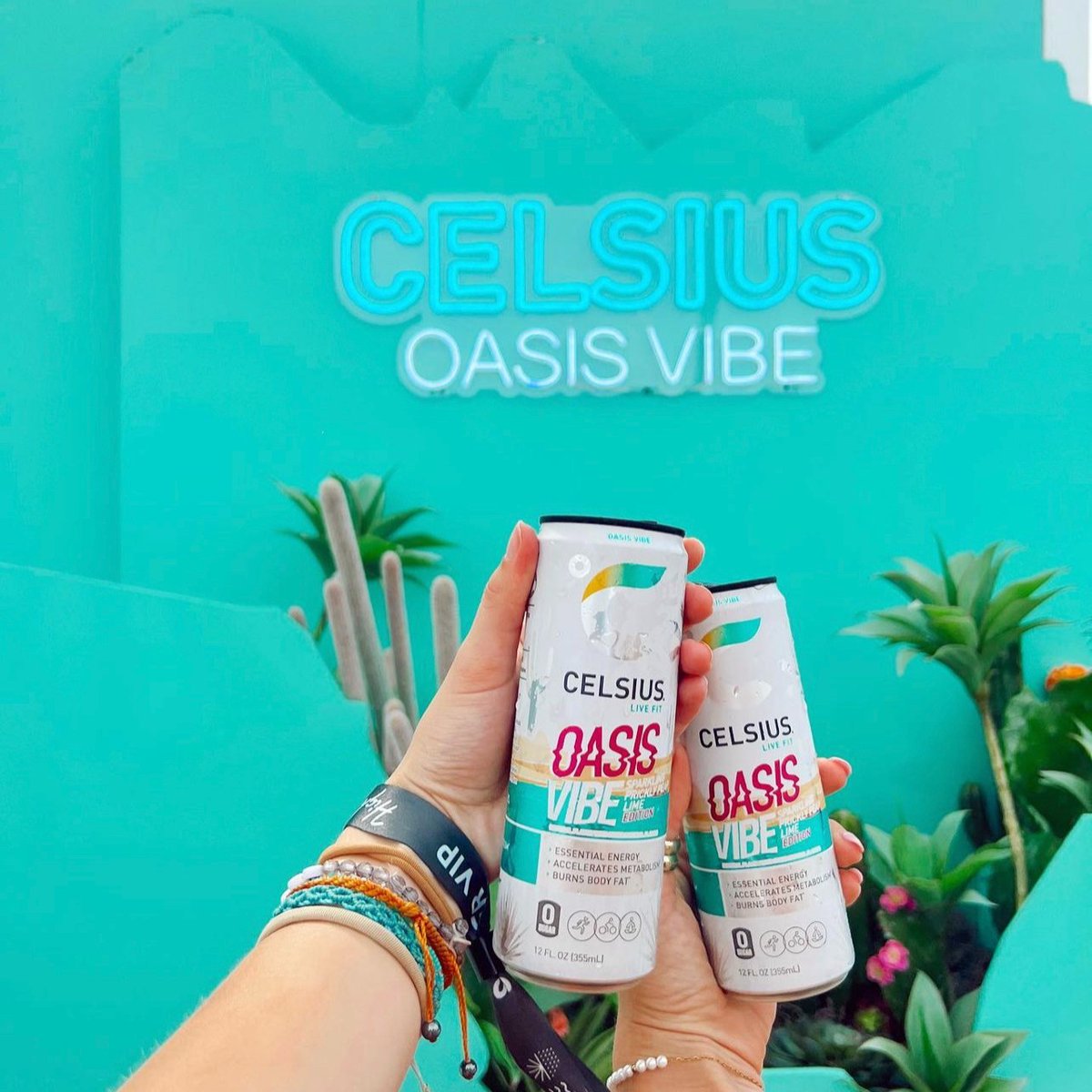 Whether you're a brand or an agency, GTC is here to support your design & concepting needs, no matter the event! 🙌🏼✨ CELSIUS Oasis Vibe Tour Pop-Up - Design: GTC, Fab/Install: Sunami Fabrication 
#experientialdesign #eventdesign #popupdesign #celsius #goodtimecreative