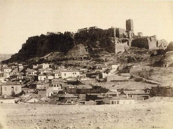 KalliopiNikita's tweet photo. A view of the Acropolis, Athens in 1860! https://t.co/2j8KoWrflj