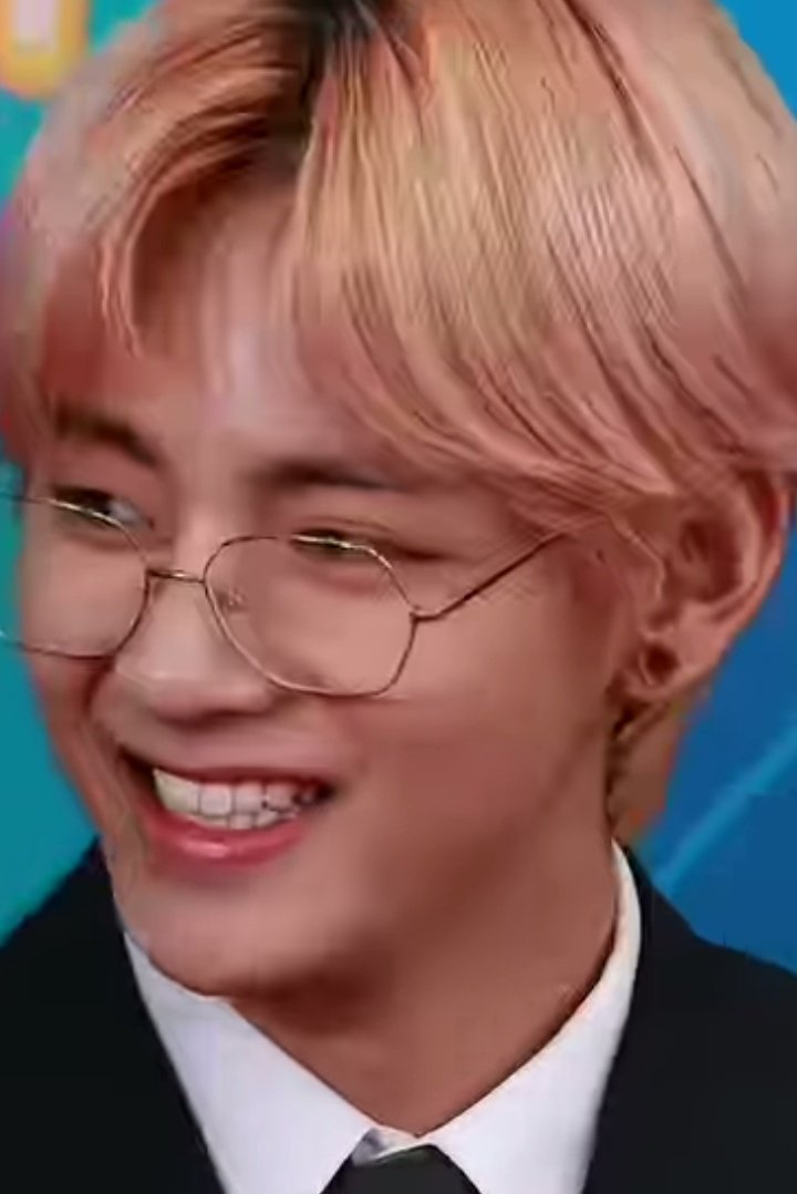 Ta_ta__mic's tweet photo. #KimTaehyung
Wishing You Many More Happiest Birthdayyyyyyyyyyyyyyyyyy World's best, sweetest, loveliest, cutest, dearest Person
Our Purple Boy
💜💜💜💜💜💜💜💜💜💜💜💜 Happy birthday 🎉🎂🎁 Mr. Kim TAEHYUNG 💜💜💜💜
#TAEHYUNG #HAPPYVDAY #HappyTaehyungDay #TaehyungDay #Purpleboyv https://t.co/Kzq2fWRmK7