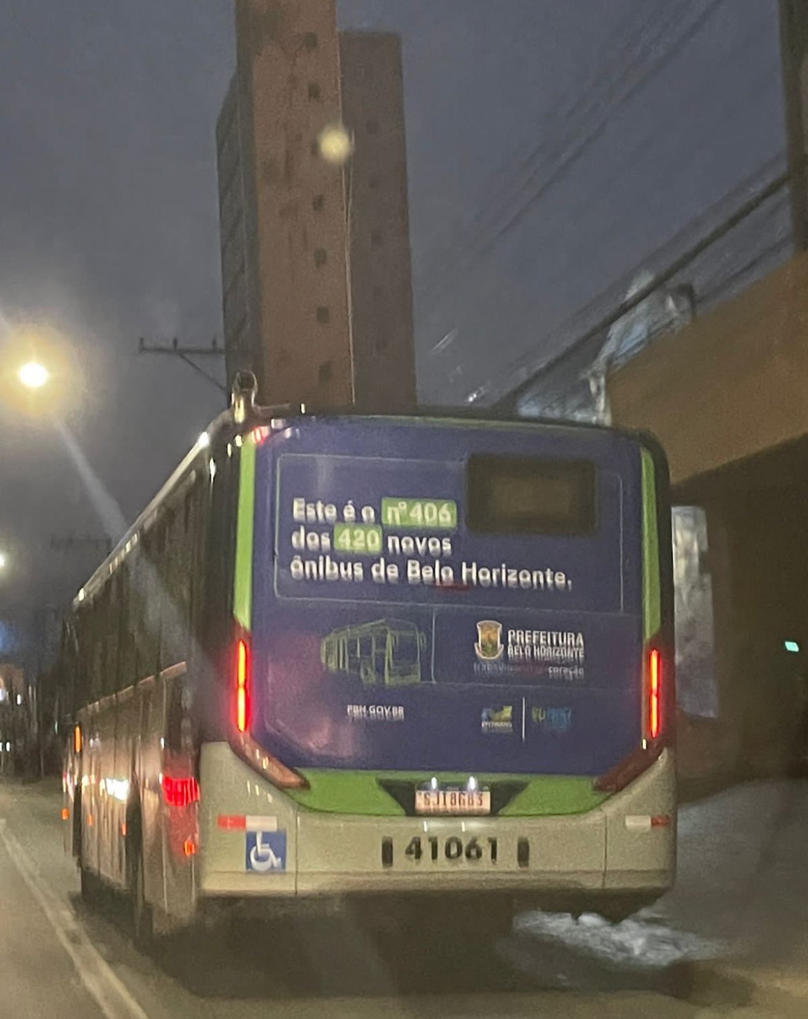 Ônibus de número 406