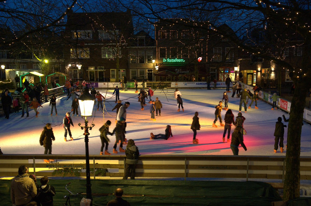 Wij wensen iedereen een liefdevol, gezond en gelukkig 2024 toe.

Ook in het nieuwe jaar staan wij weer voor u klaar.
