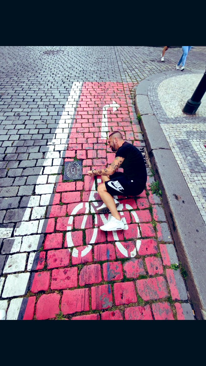 8924liom's tweet photo. Posta una foto di viaggio o non viaggerai per tutto il 2024 https://t.co/DVGED0Fr14