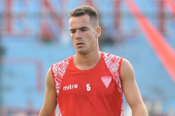 #Patronato Mercado de pases: Gustavo Turraca se convertirá en nuevo jugador del ROJINEGRO. El mediocampista, de 28 años, tuvo un último paso en Aldosivi.

Info: @ema58Patron

#ElProgramaDeLosHinchas
#13Años 
#ElUnico
#CampeónArgentino ⭐